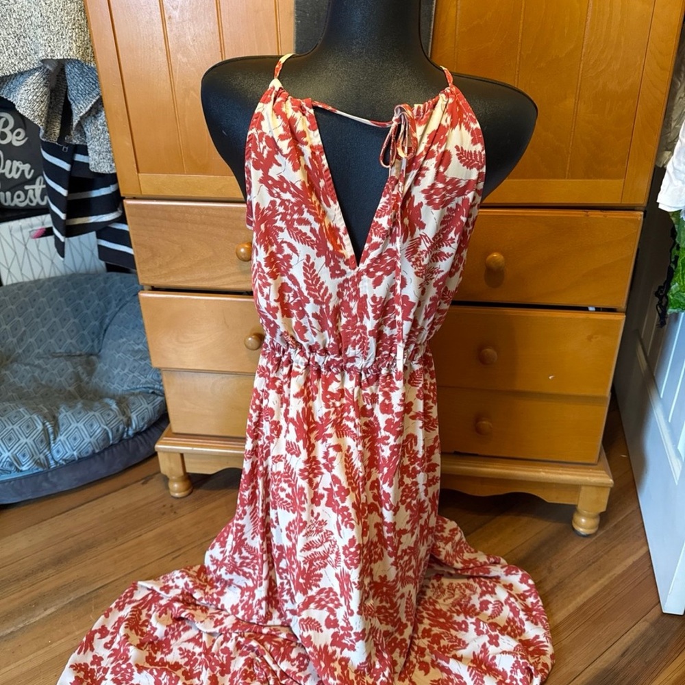 Red Floral Maxi Dress S 4–6 Deep V Sleeveless dress - Picture 2 of 4